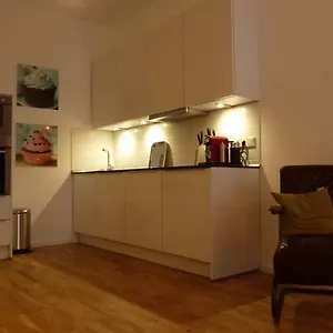 https://modern-living-in-berlin-friedrichshain.find-berlin-hotels.com